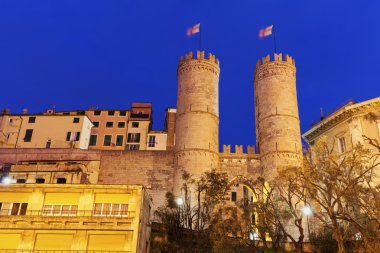 porta soprana Cenova