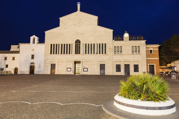 Святий Піо Pietrelcina капели — стокове фото