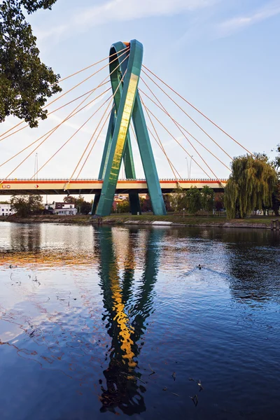 Universiteit brug in Bydgoszcz — Stockfoto