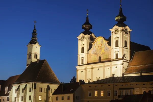 Steyr panorama met St.-Michielskerk — Stockfoto