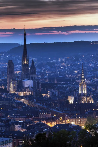 Panorama van Rouen bij zonsondergang — Stockfoto
