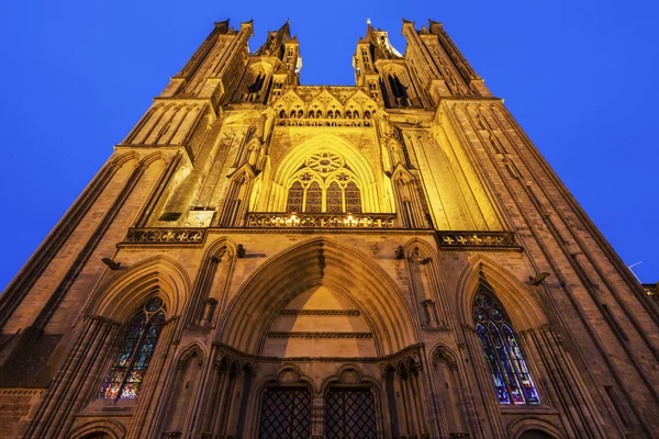 Catedral de Coutances por la noche — Foto de Stock