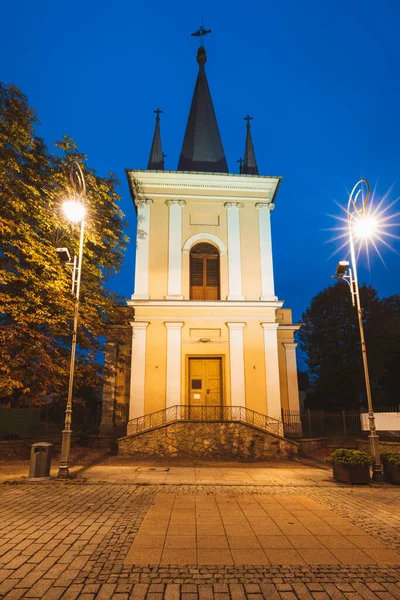 キエフの聖三位一体教会の福音主義的なアウクスブルク教会 キエルチェ 聖十字架 ポーランド — ストック写真