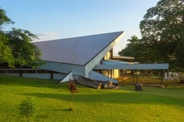 Vila Limanı 'ndaki Katolik Katedrali. Vila Limanı, Vanuatu.