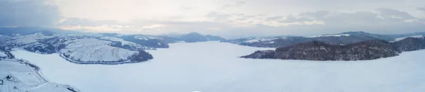 Lago Czorsztyn Nel Parco Nazionale Pieniny Piccola Polonia Polonia — Foto Stock