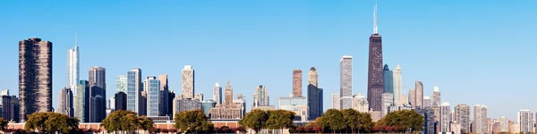 Chicago skyline sett utifrån Lake Michigan — Stockfoto