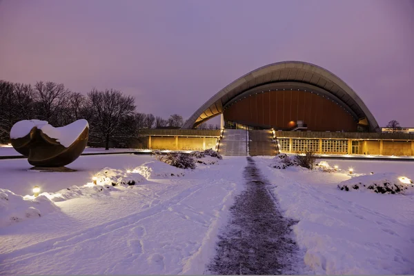 Huis van wereldculturen in Berlijn — Stockfoto