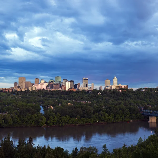 Panorama de Edmonton. Edmonton, Alberta, Canadá —  Fotos de Stock