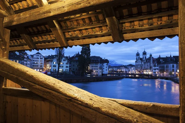 Lucerna z Spreuer Bridge — Zdjęcie stockowe