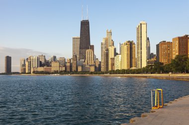Chicago yaz gündoğumu sırasında