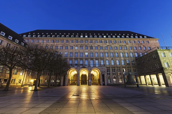 Rathaus Bochum w nocy — Zdjęcie stockowe