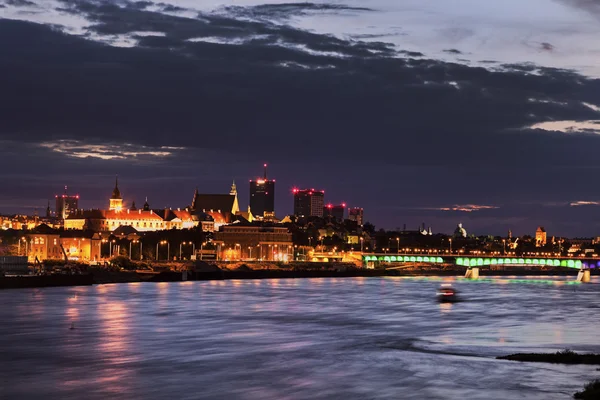 Oude stad van Warschau over de Wisła — Stockfoto