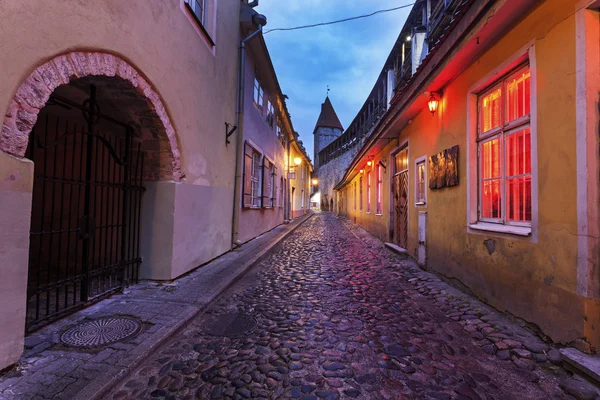 Старые улицы Таллина — стоковое фото