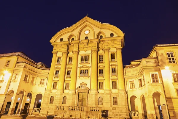 Den hellige treenighets ursulinkirke i Ljubljana – stockfoto