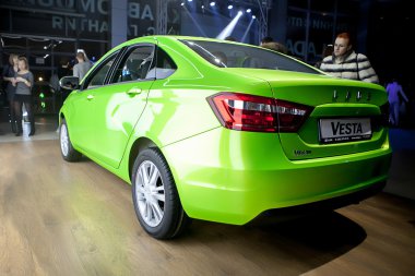 Yeni model Lada satış Bayi Avtovaz resmen başladı