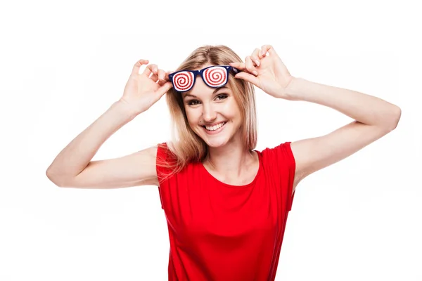 Mujer en gafas divertidas — Foto de Stock
