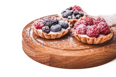 Tatlı kek çilek ile