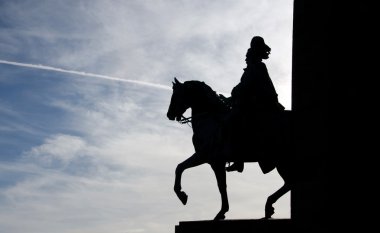 Wiehen Hills Kaiser William Anıtı silüeti