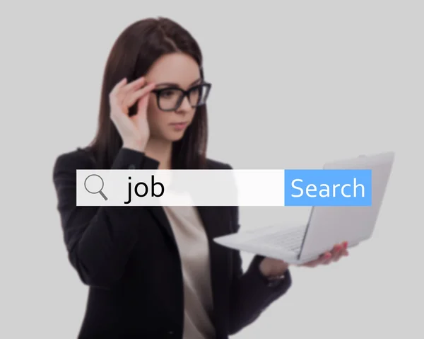 Concepto de búsqueda Internet y trabajo - mujer joven con falda — Foto de Stock