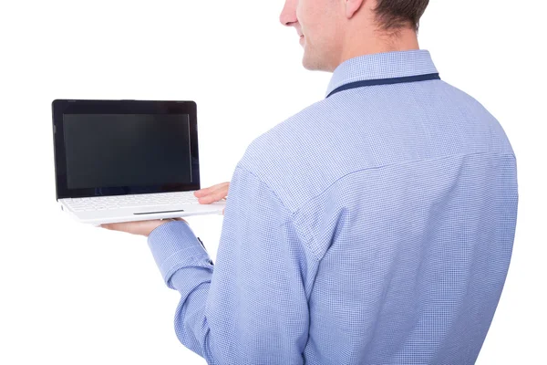 Hombre de negocios de media con ordenador portátil con pantalla en blanco vitrificado — Foto de Stock