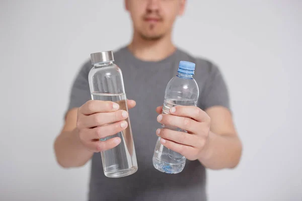 Glas Eller Plast Noll Avfall Och Miljövänliga Koncept Närbild Vatten — Stockfoto