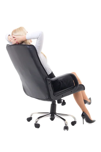 Biznes kobieta siedzi na krzesło na białym tle — Zdjęcie stockowe