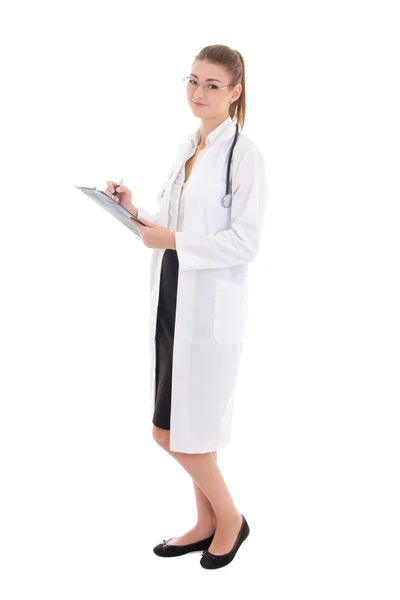 Médico jovem mulher atraente com documento isolado no branco — Fotografia de Stock