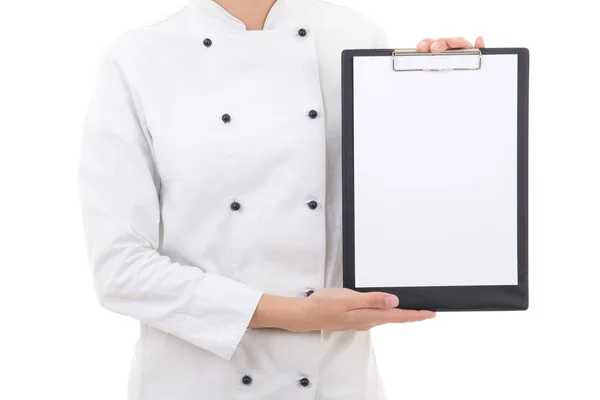 Klembord met kopie ruimte in handen van de vrouwelijke chef-kok geïsoleerd op wit — Stockfoto
