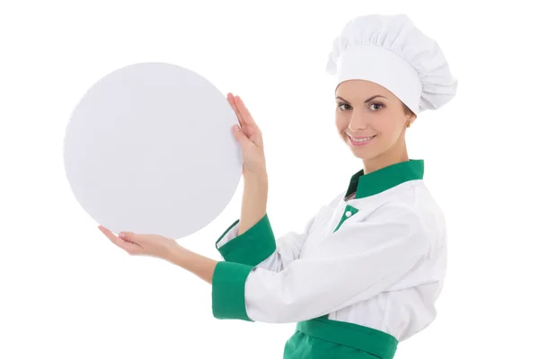 穿制服拿着大空盘子上孤立的年轻厨师女人 — 图库照片