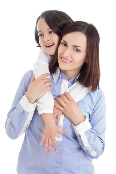 Gelukkig moeder en dochter geïsoleerd op wit — Stockfoto