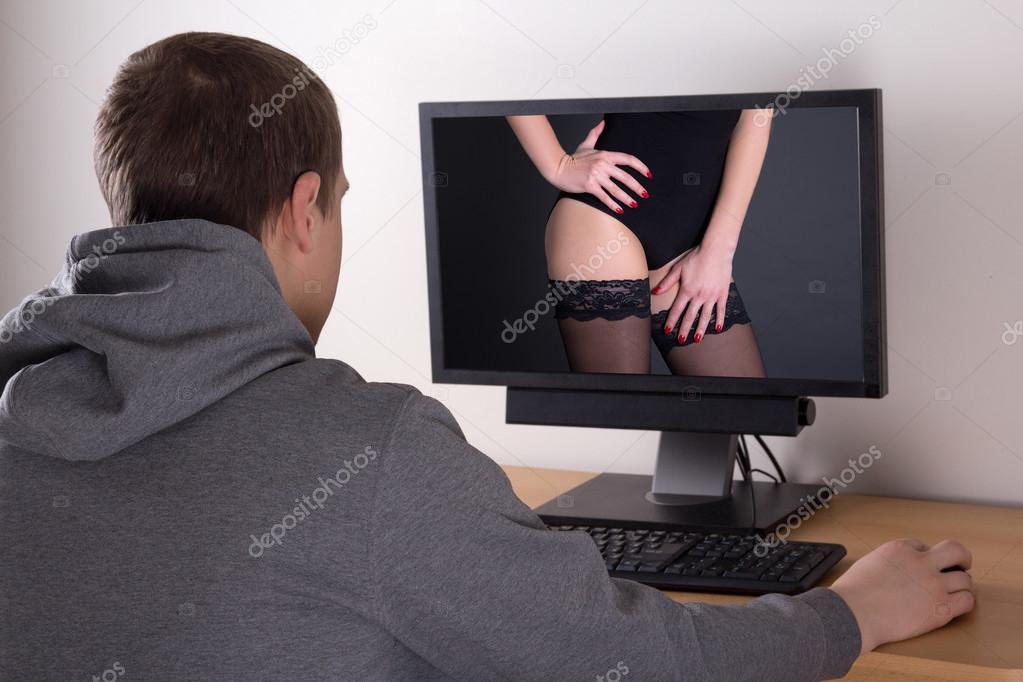 Француздық винтаждық хардкор эротикасы Көпшілікте куннилингусты қараңыз