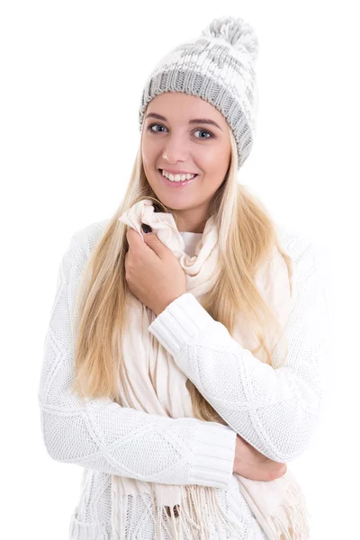 Jovem mulher bonita em roupas de inverno isolado em branco — Fotografia de Stock