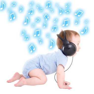 bebek çocuk yürümeye başlayan çocuk dinleme müzik kulaklık ov ile yan görünüm