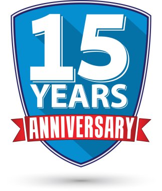 Tasarım 15 yıl yıldönümü etiketi kırmızı kurdele ile düz, ben vektör