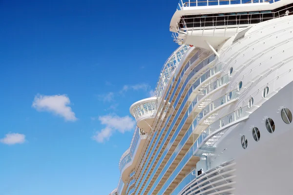 Closeup of Cruise Ship — Stock Image Closeup of Cruise Ship Stock Photo