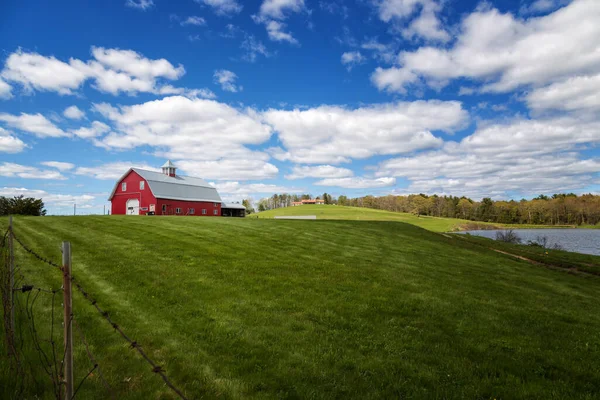 Grange Rouge Ferme — Photo