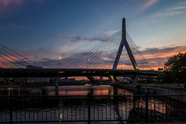 Boston Massachusetts Teki Zakim Köprüsü — Stok fotoğraf