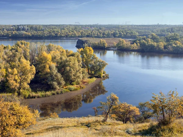 Νησί Στο Δάσος Του Φθινοπώρου Προβληματισμό Δνείπω Ουκρανία Royalty Free Φωτογραφίες Αρχείου