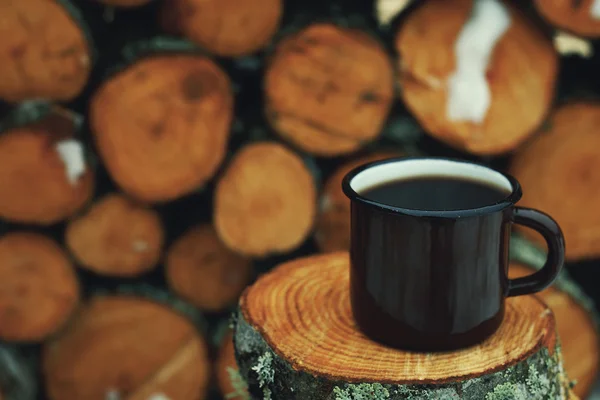 锡杯咖啡 — 图库照片