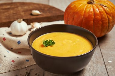 Balkabağı çorbası.