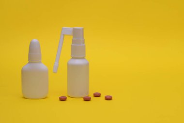 Burun ve boğaz akışı tedavisi için ilaçlar. maket yap
