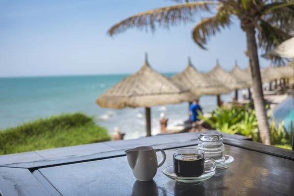 Kahve süt plaj seyahat