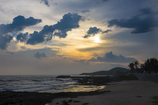 Beach sunset tropical sea — Stock Photo, Image