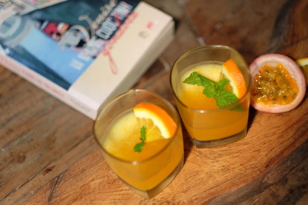 Çarkıfelek ve portakal suyu