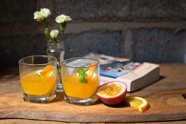 Çarkıfelek ve portakal suyu