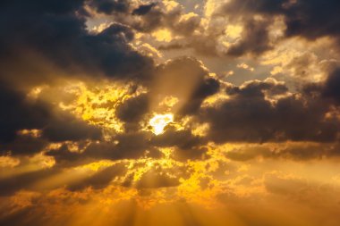 Bulut güneş ışını ray hafif sıcak turuncu renk