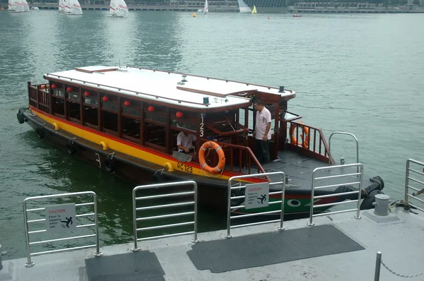 Tourist boat — Stock Photo, Image