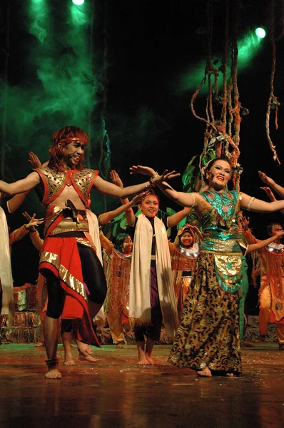 Театральное шоу в Сангкурьянге — стоковое фото