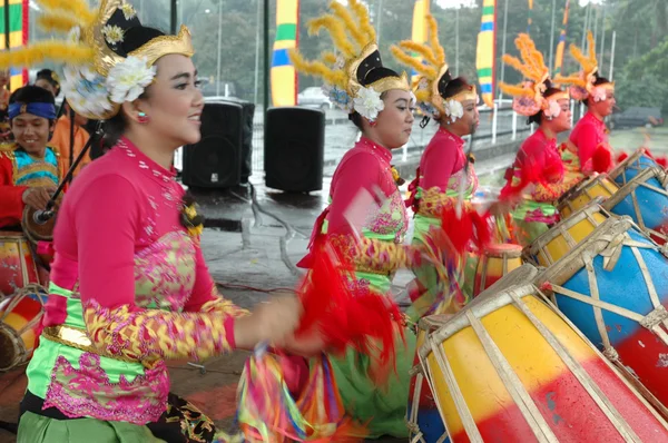 Rampak kendang dans — Stok fotoğraf