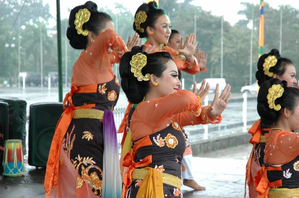 Jaipong dansers — Stockfoto